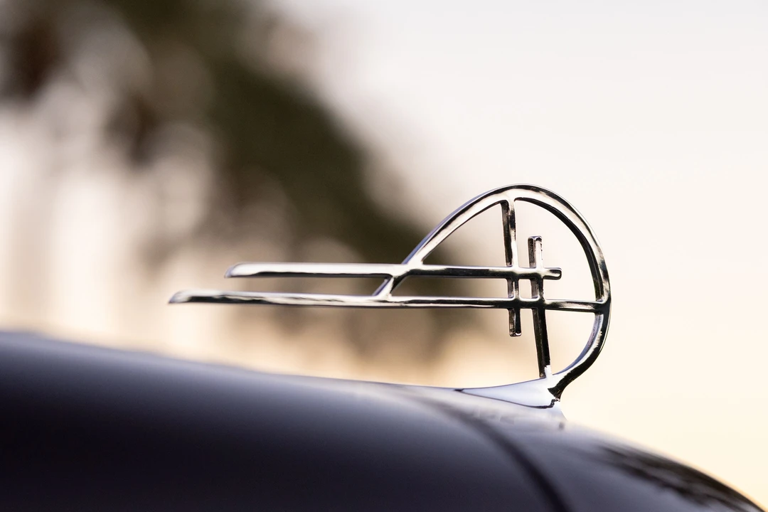 1936 Cord 810 & 812 - Image 24 of 31
