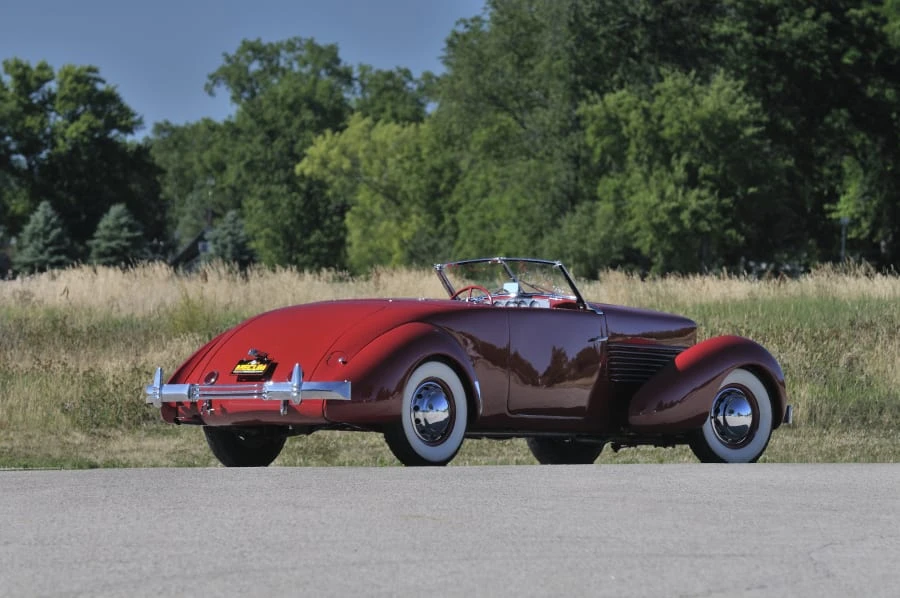 1936 Cord 810 & 812 - Image 10 of 11