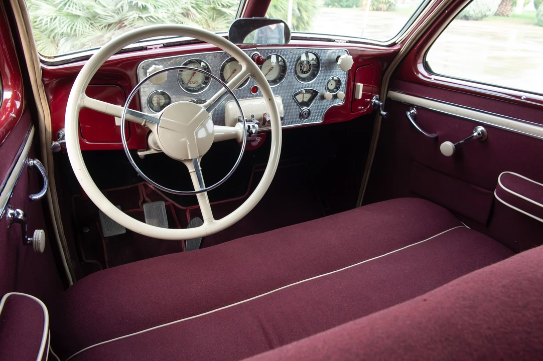 1936 Cord 810 & 812 - Image 3 of 12