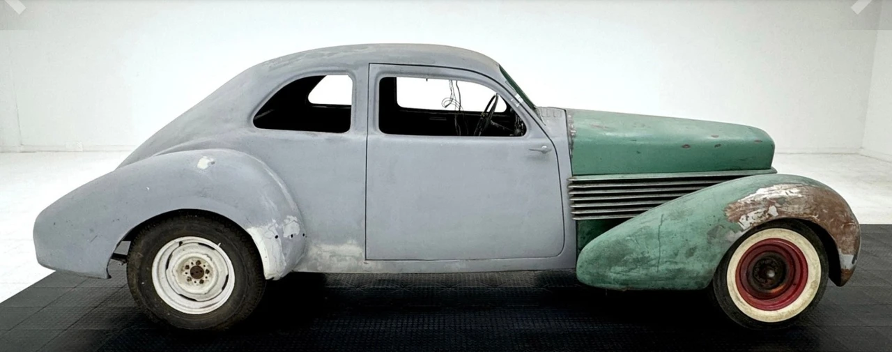 1936 Cord 810 & 812 - Image 5 of 16