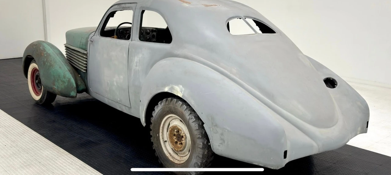 1936 Cord 810 & 812 - Image 3 of 16