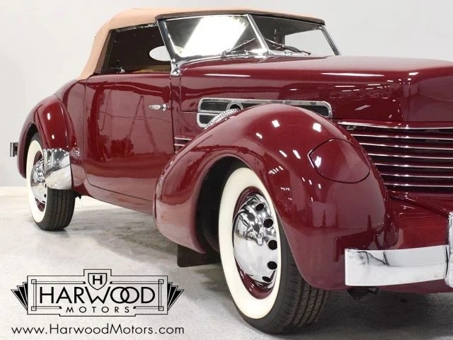 1936 Cord 810 & 812 - Image 26 of 31