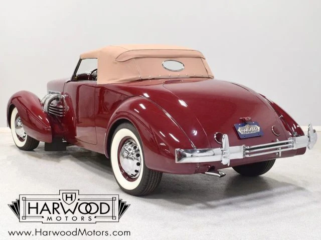 1936 Cord 810 & 812 - Image 4 of 21