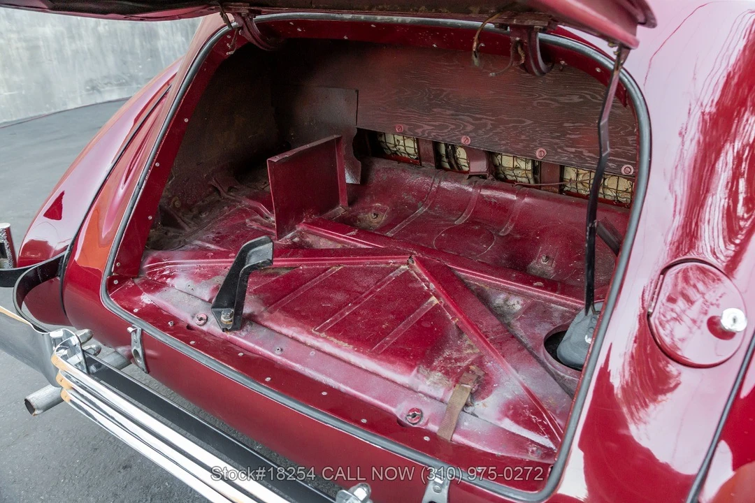 1936 Cord 810 & 812 - Image 31 of 31