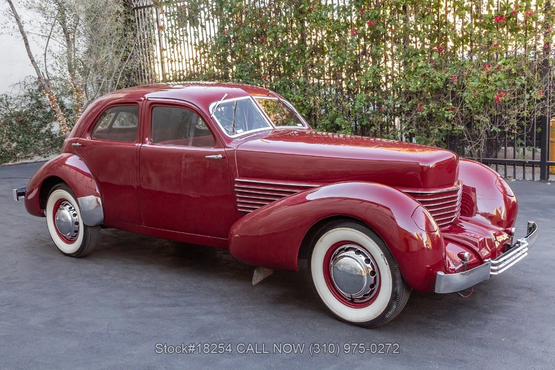 1936 Cord 810 & 812 - Image 4 of 31