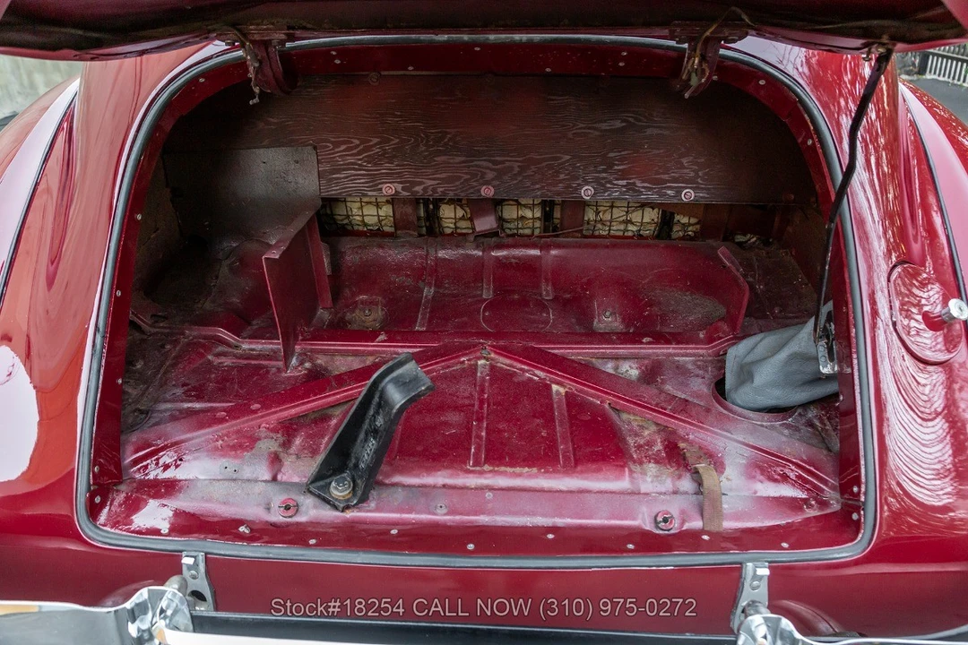 1936 Cord 810 & 812 - Image 30 of 31
