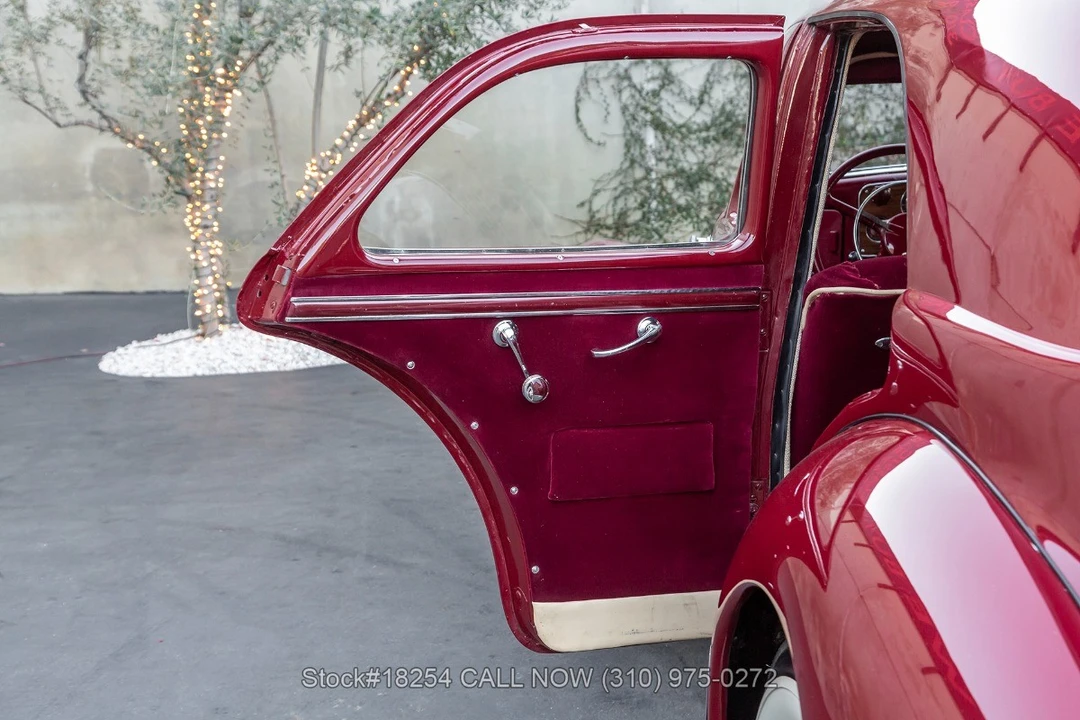 1936 Cord 810 & 812 - Image 22 of 31