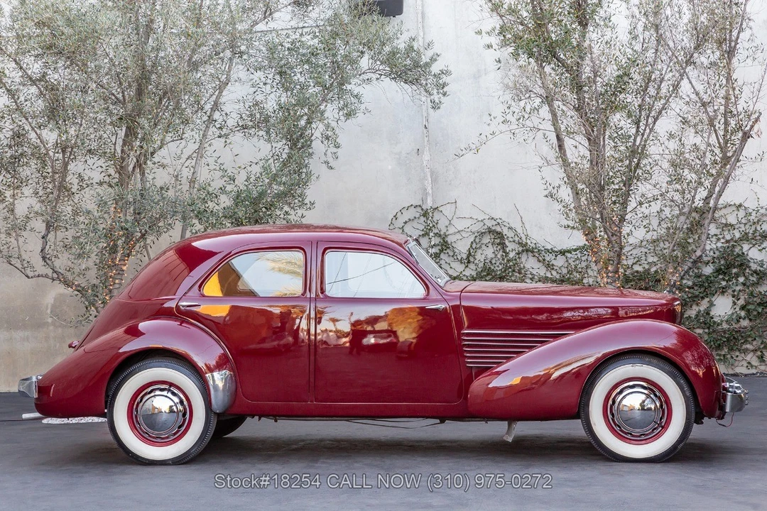 1936 Cord 810 & 812 - Image 6 of 31