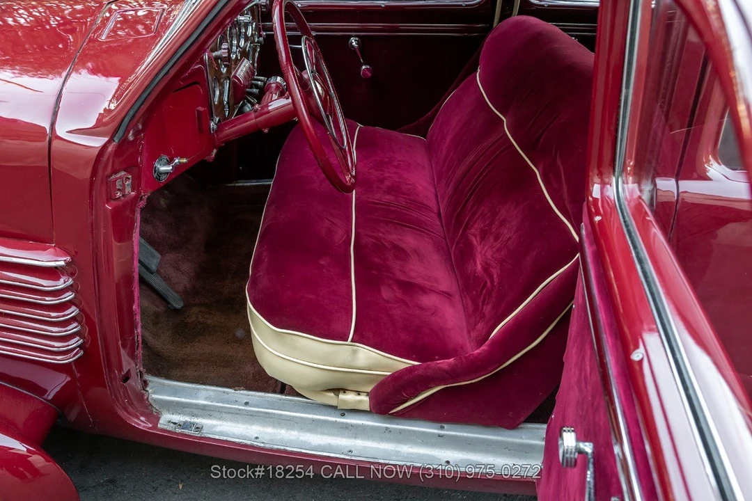 1936 Cord 810 & 812 - Image 19 of 31