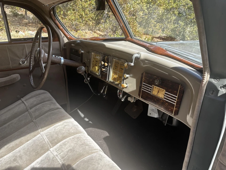 1936 Chrysler Airflow - Image 29 of 31