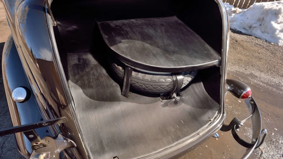 1936 DeSoto - Image 21 of 29