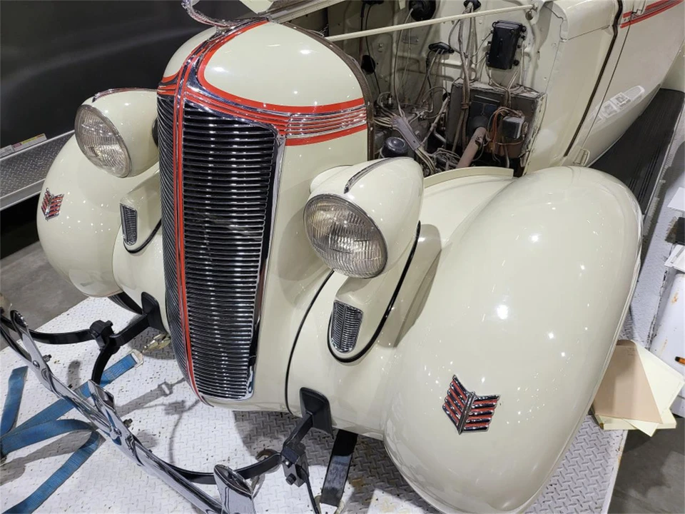 1936 DeSoto - Image 12 of 31