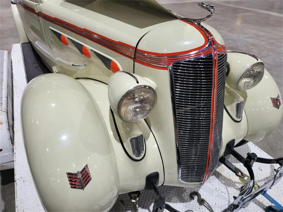 1936 DeSoto - Image 11 of 31
