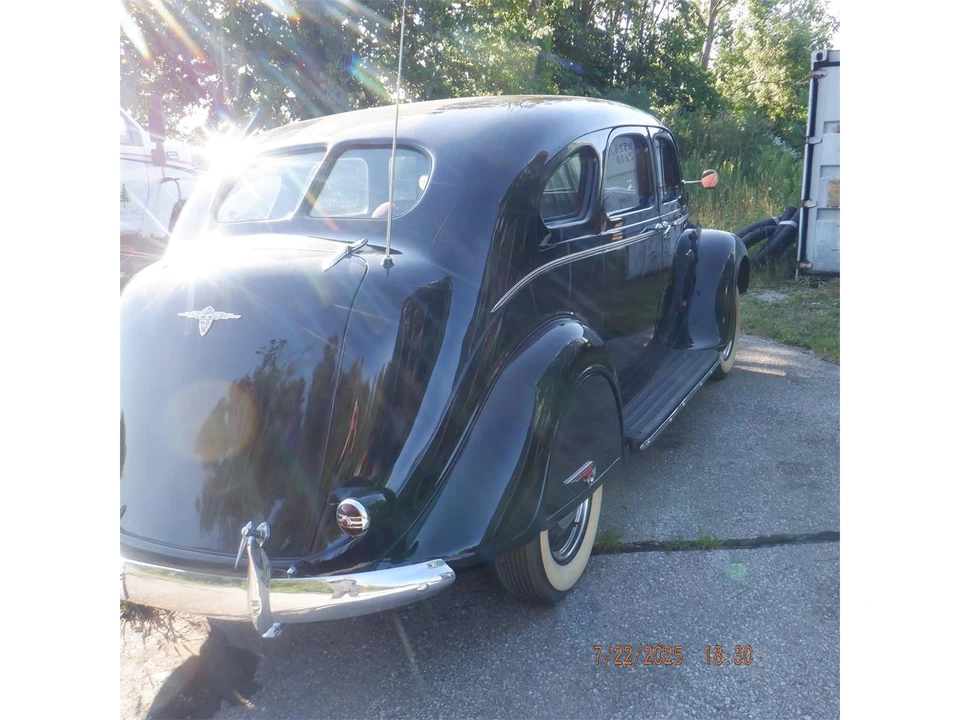 1936 DeSoto - Image 5 of 11