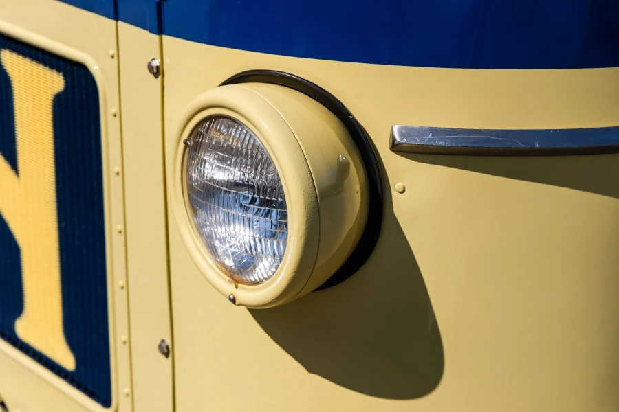 1936 Twin Coach - Image 12 of 31