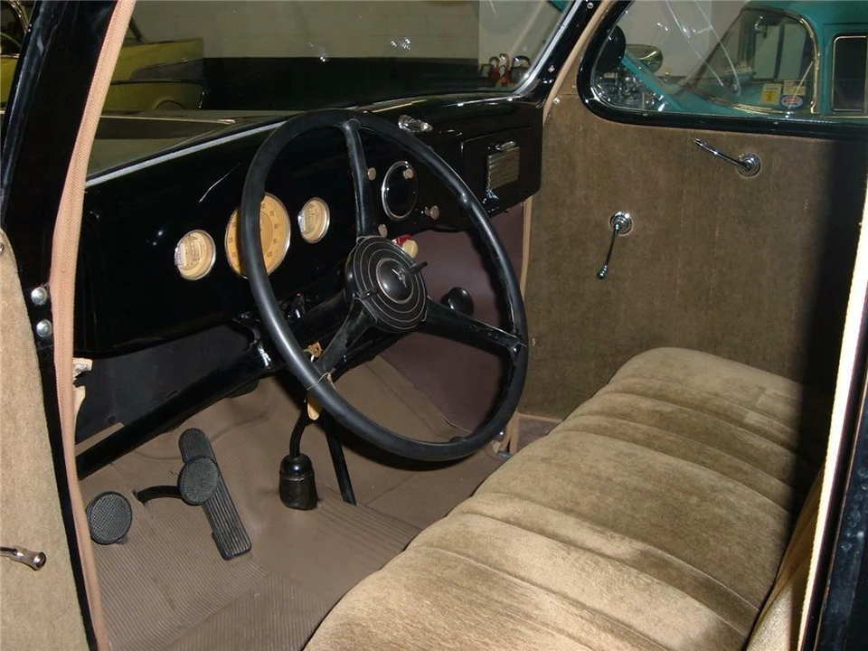 1936 Ford Model 48 & 68 - Image 3 of 4