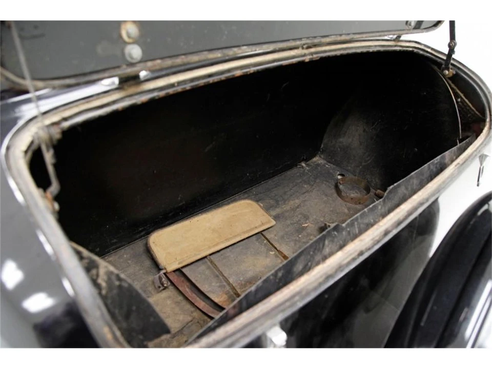 1936 Ford Model 48 & 68 - Image 28 of 31