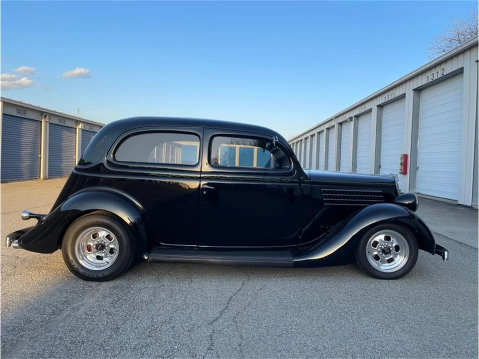 1936 Ford Standard & Deluxe & Super Deluxe - Image 4 of 9