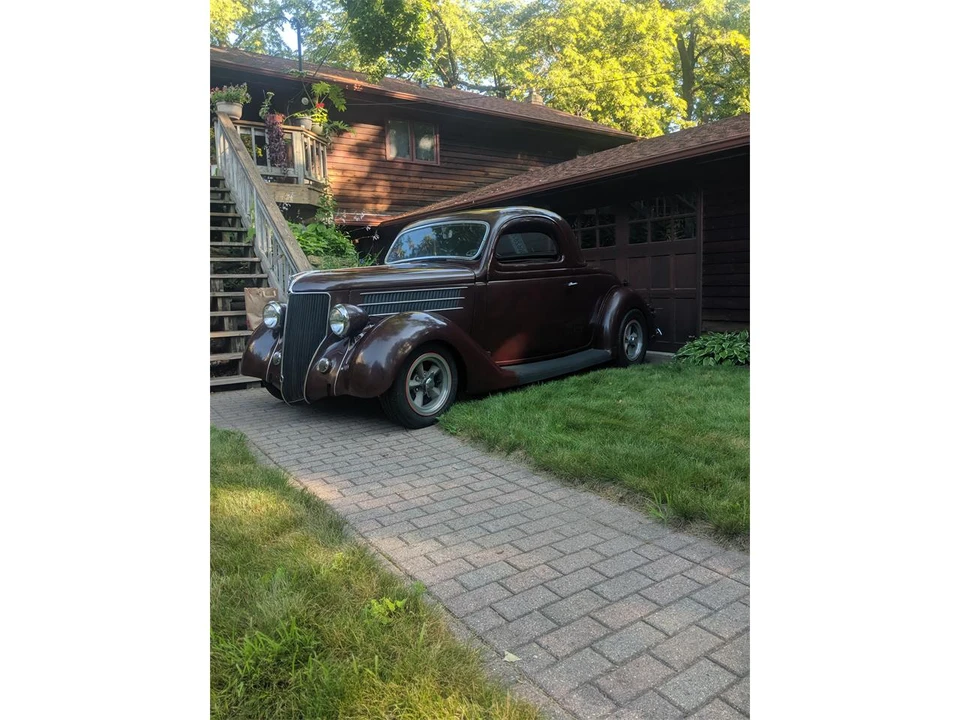 1936 Ford Model 48 & 68 - Image 2 of 17