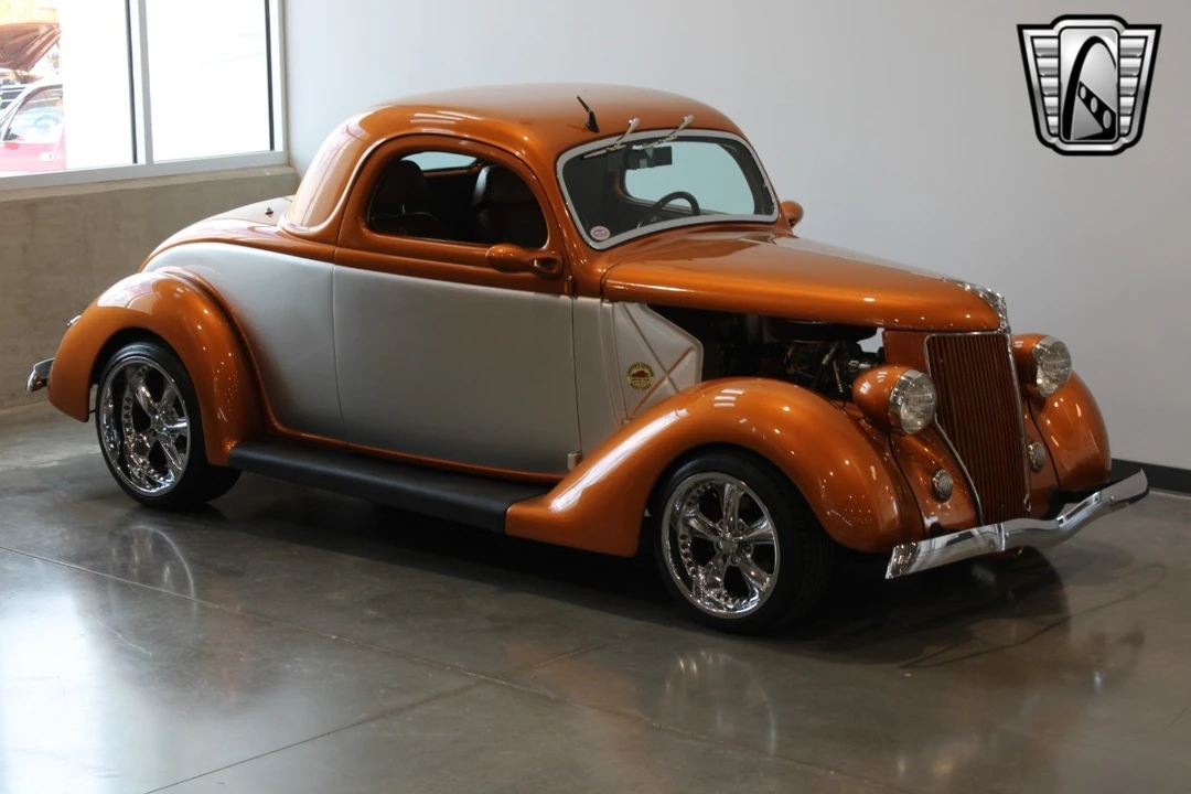 1936 Ford Model 48 & 68 - Image 11 of 12