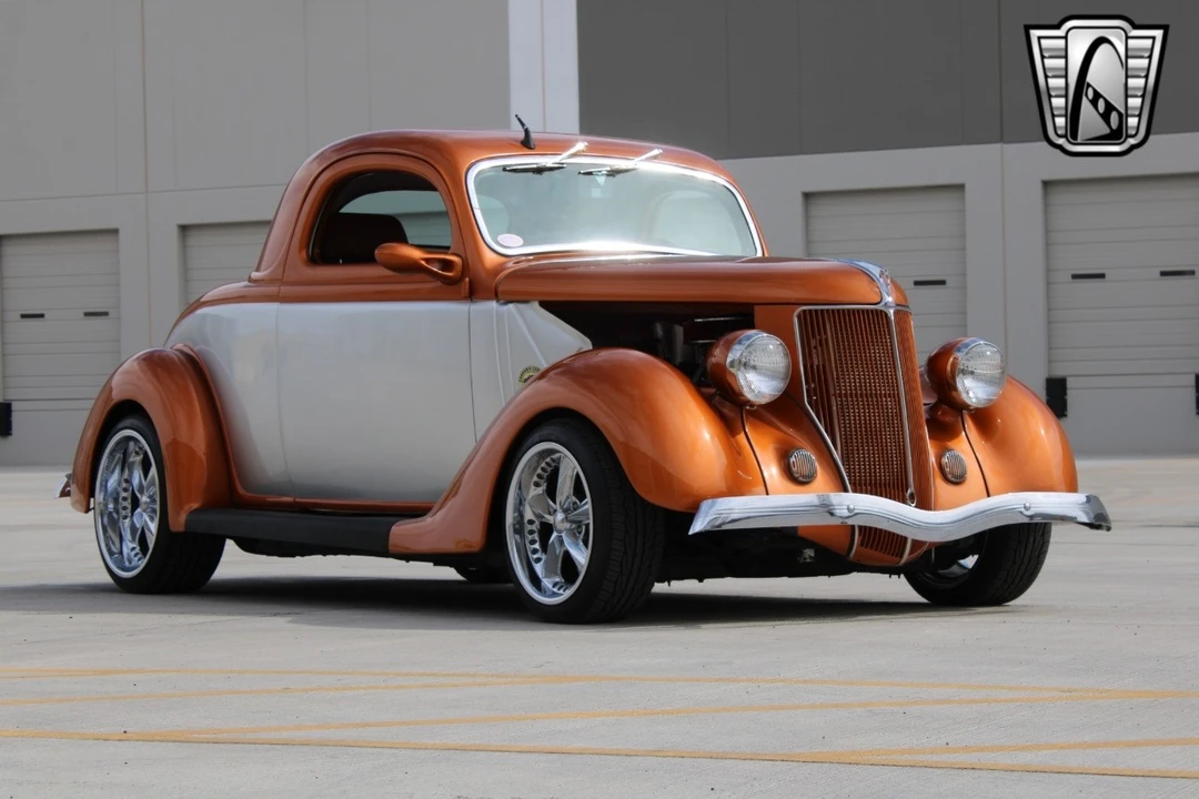 1936 Ford Model 48 & 68 - Image 7 of 12