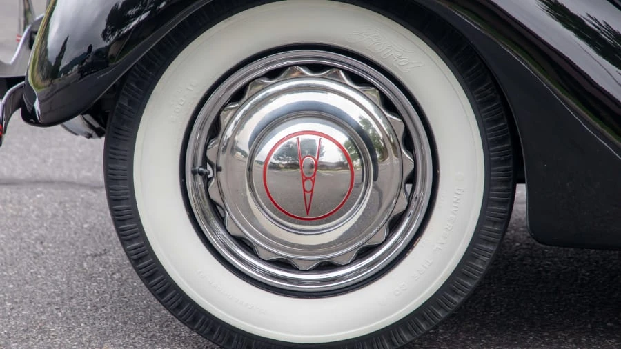 1936 Ford Model 48 & 68 - Image 10 of 21