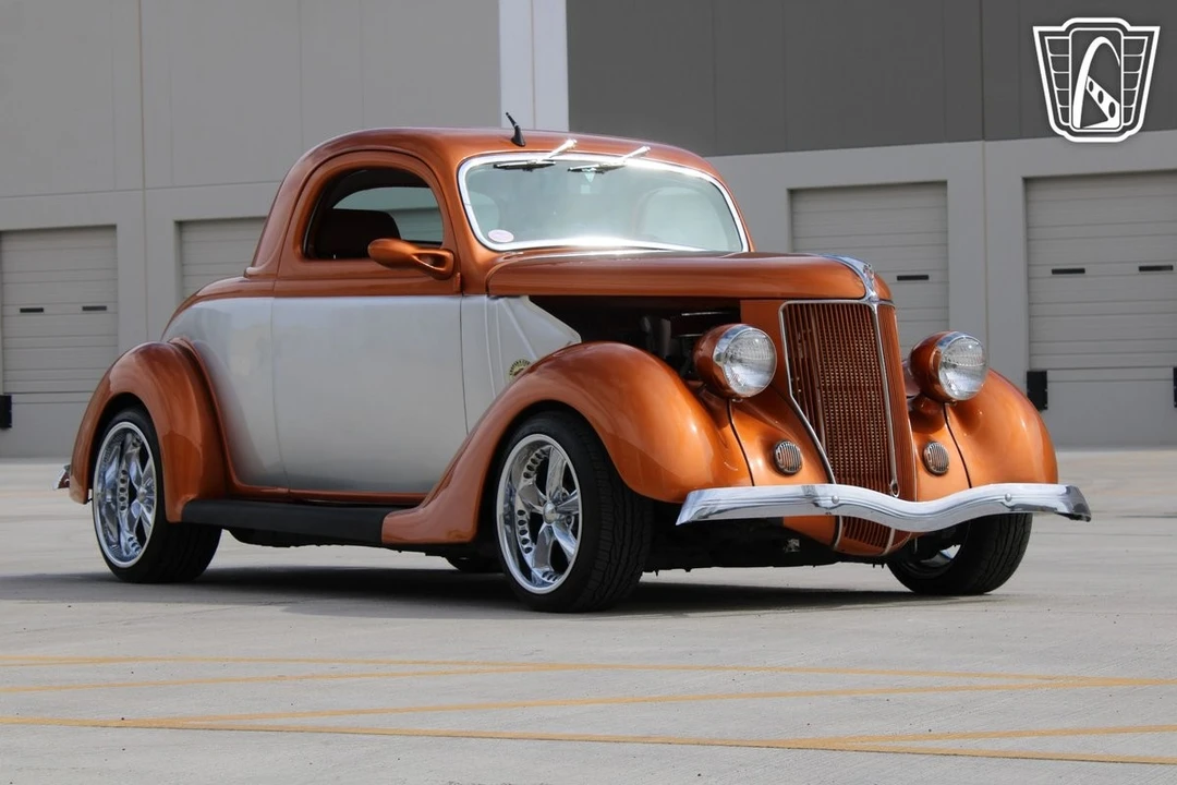 1936 Ford Model 48 & 68 - Image 6 of 12