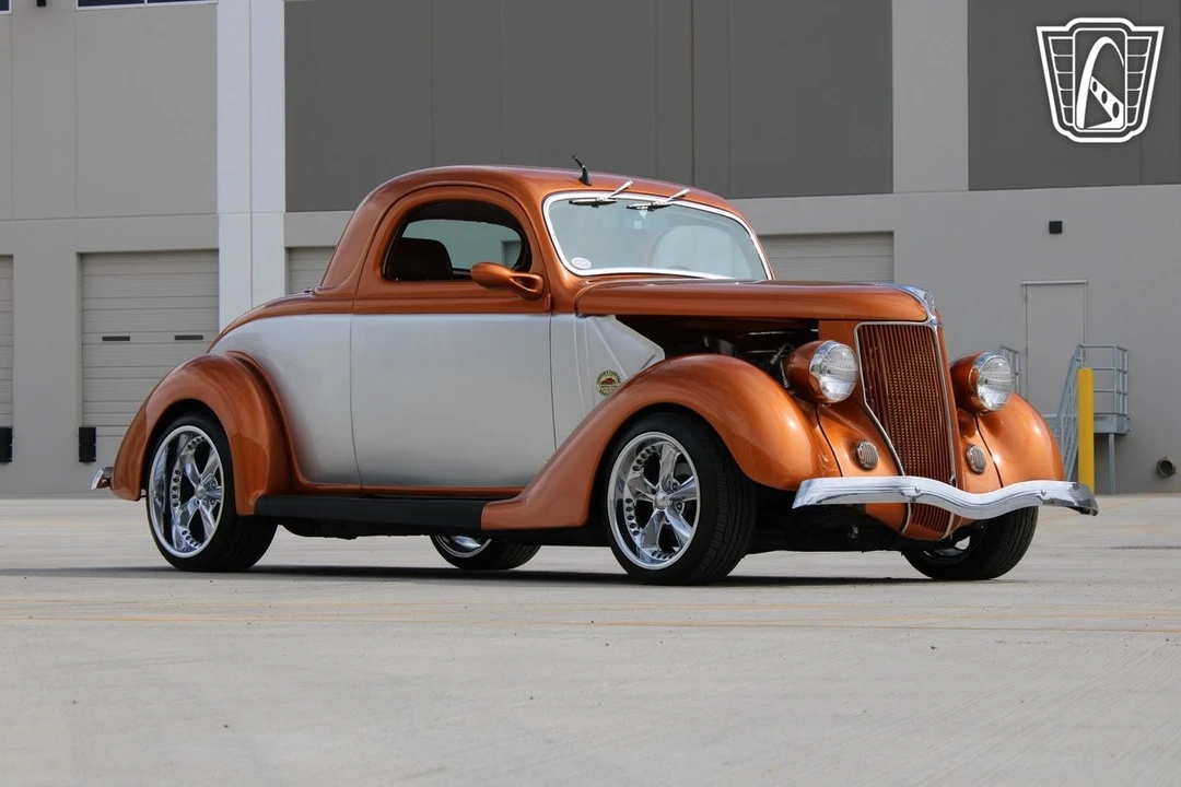 1936 Ford Model 48 & 68 - Image 7 of 12