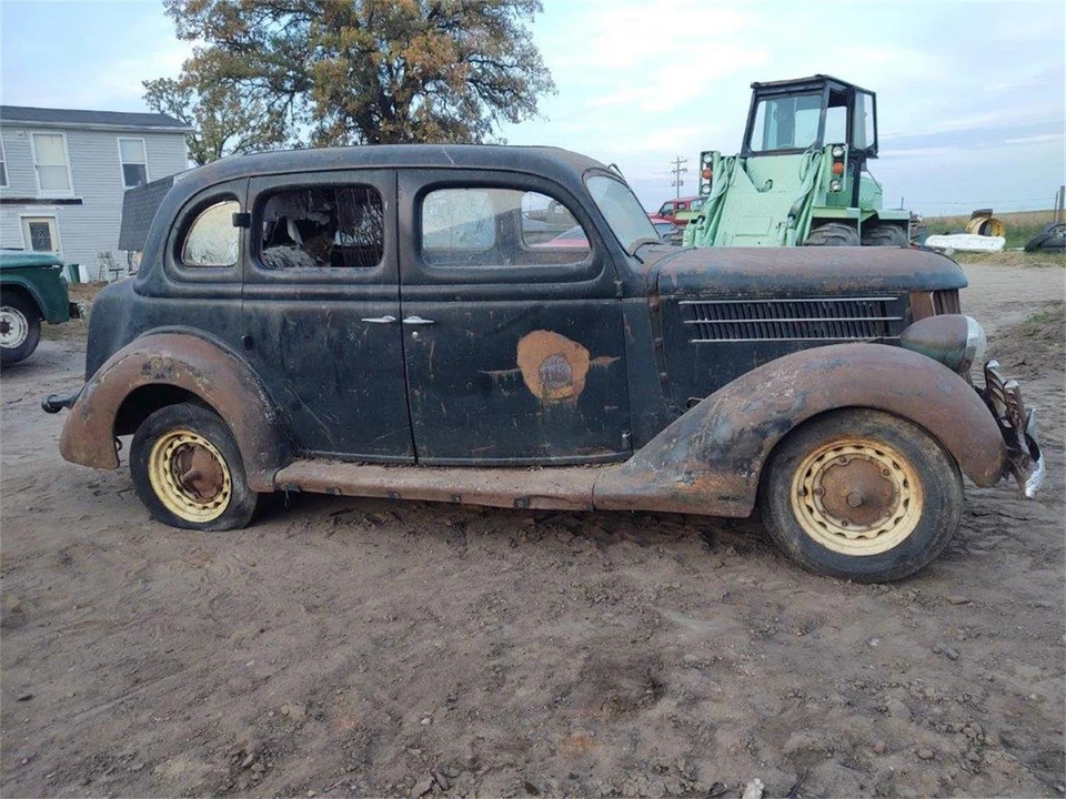 1936 Ford Model 48 & 68 - Image 2 of 20
