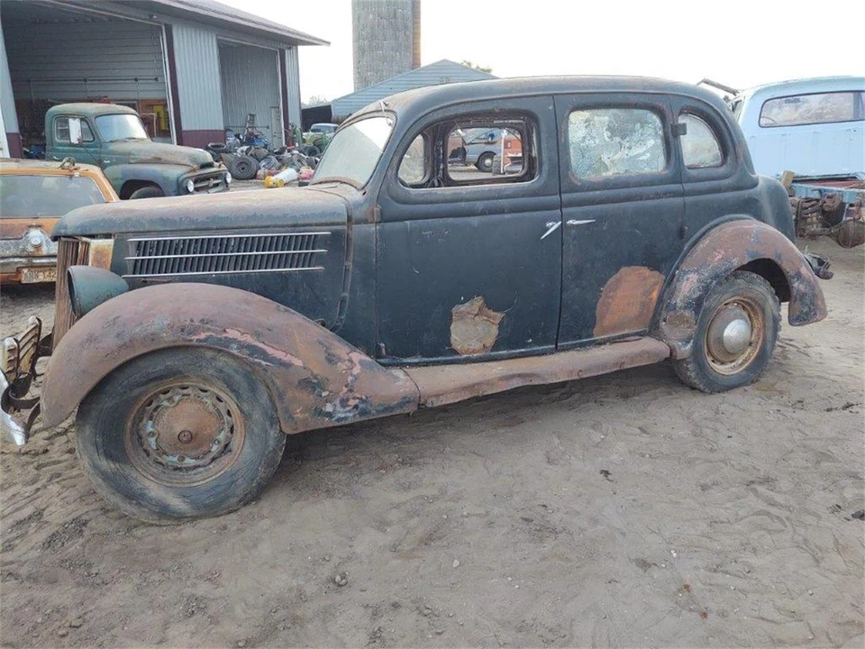1936 Ford Model 48 & 68 - Image 4 of 20