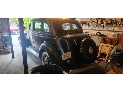 1936 Ford 4-Dr Sedan