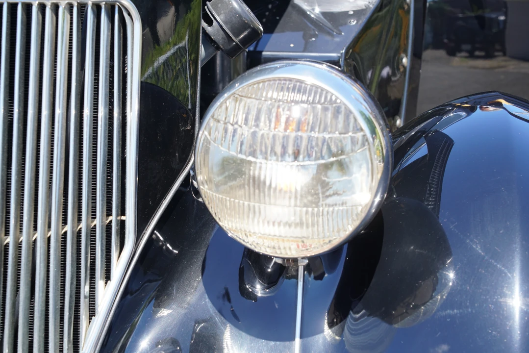 1936 Ford Model 48 & 68 - Image 21 of 31