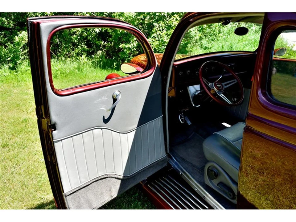 1936 Ford Model 48 & 68 - Image 26 of 31