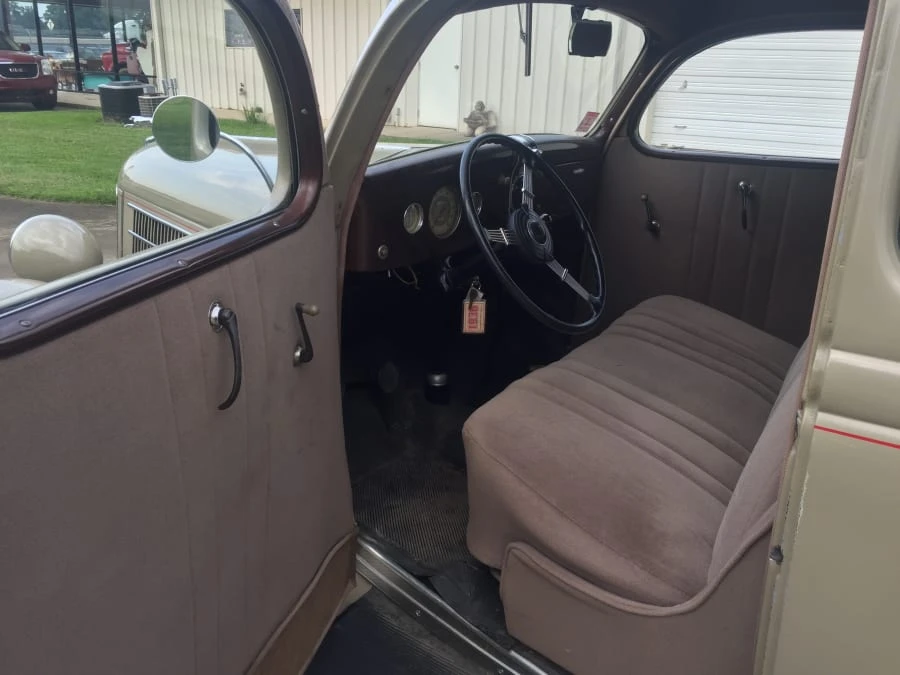 1936 Ford Model 48 & 68 - Image 4 of 10