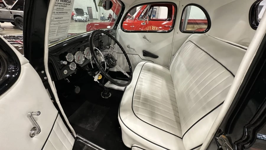 1936 Ford Model 48 & 68 - Image 5 of 8