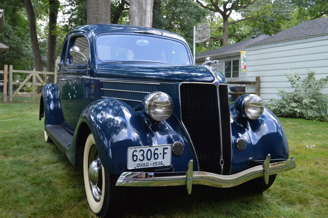 1936 Ford Model 48 & 68 - Image 12 of 31