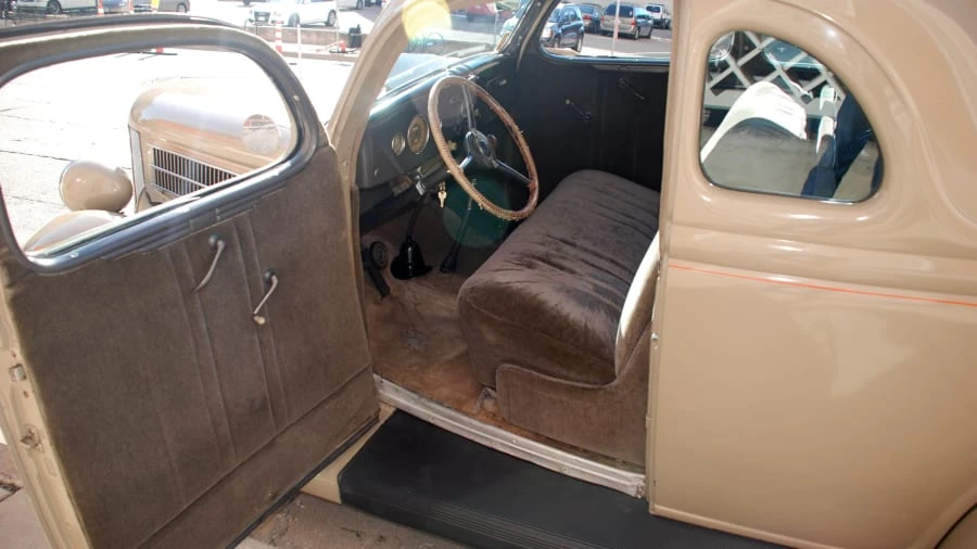 1936 Ford Model 48 & 68 - Image 6 of 12