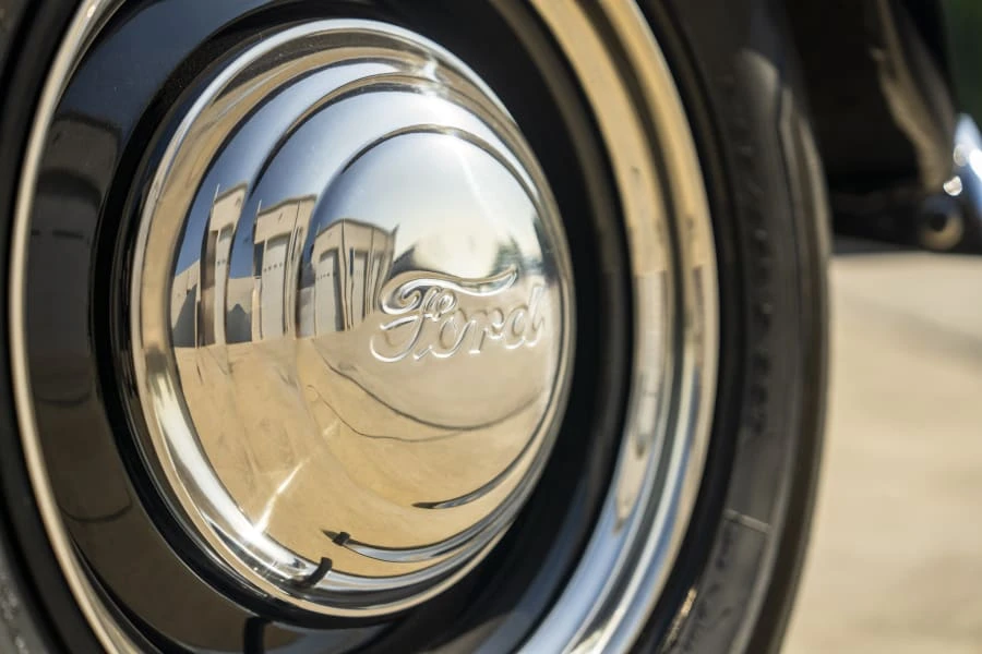 1936 Ford Model 48 & 68 - Image 15 of 31