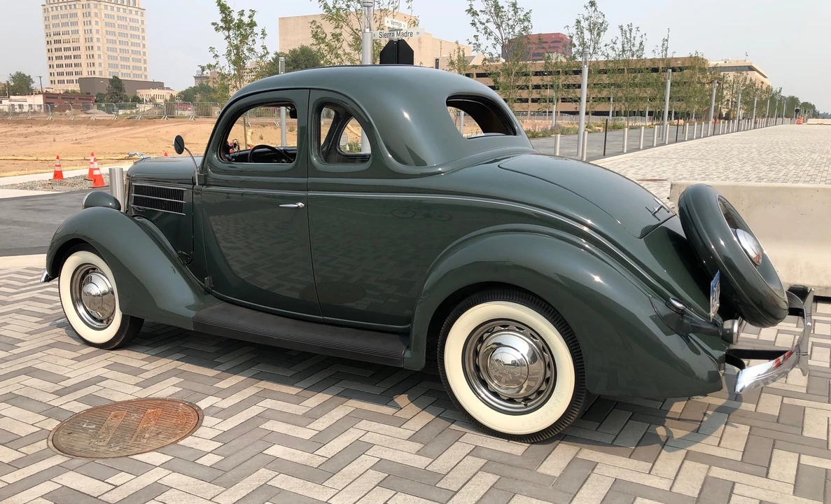 1936 Ford Model 48 & 68 - Image 10 of 31