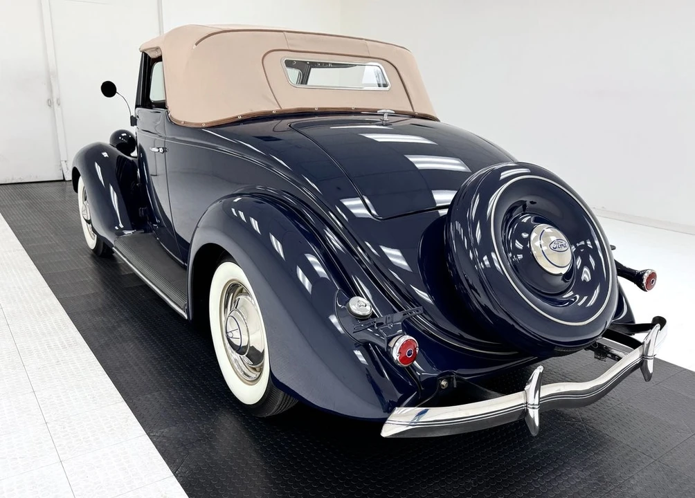 1936 Ford Model 48 & 68 - Image 7 of 31