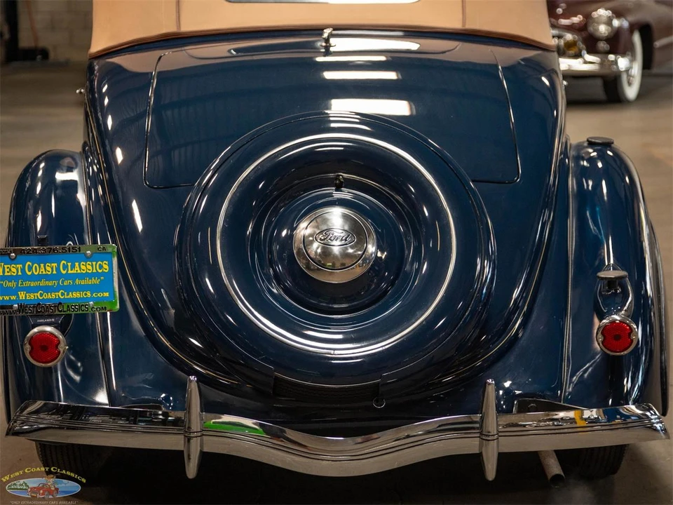 1936 Ford Model 48 & 68 - Image 19 of 31