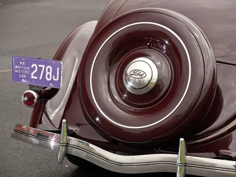 1936 Ford Model 48 & 68 - Image 8 of 20