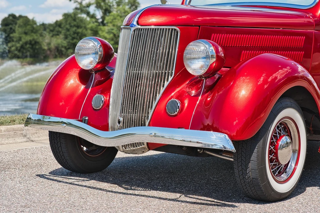 1936 Ford Model 48 & 68 - Image 27 of 31