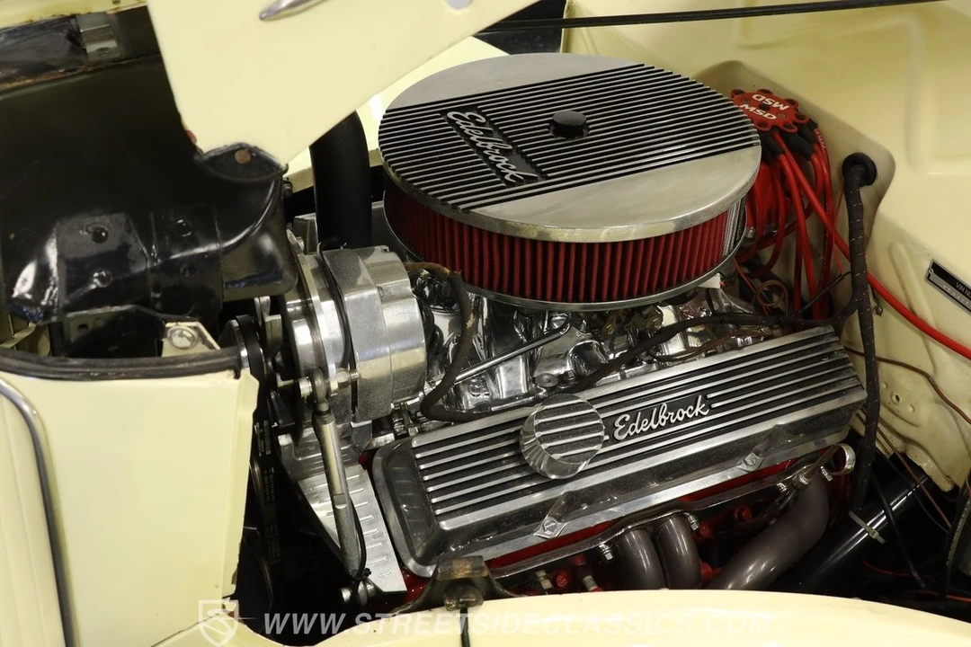 1936 Ford Model 48 & 68 - Image 4 of 12