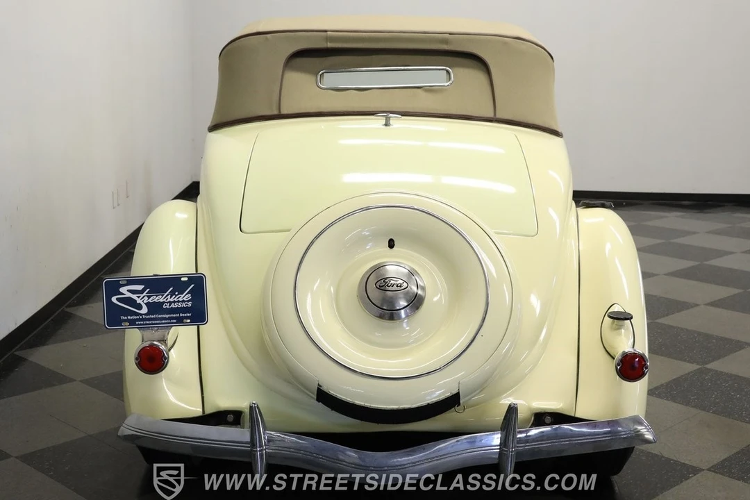 1936 Ford Model 48 & 68 - Image 9 of 12