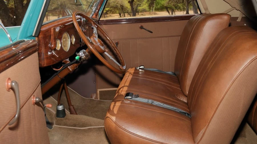 1936 Ford Model 48 & 68 - Image 4 of 21