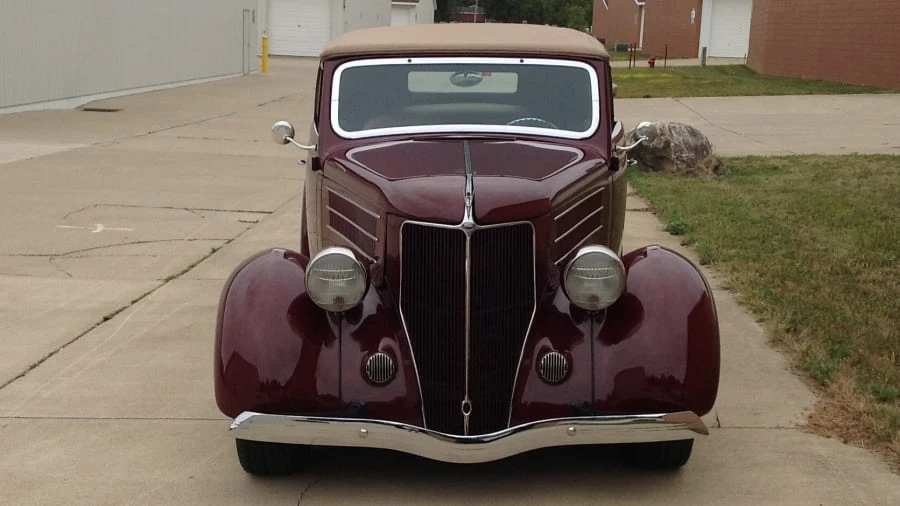 1936 Ford Model 48 & 68 - Image 10 of 12