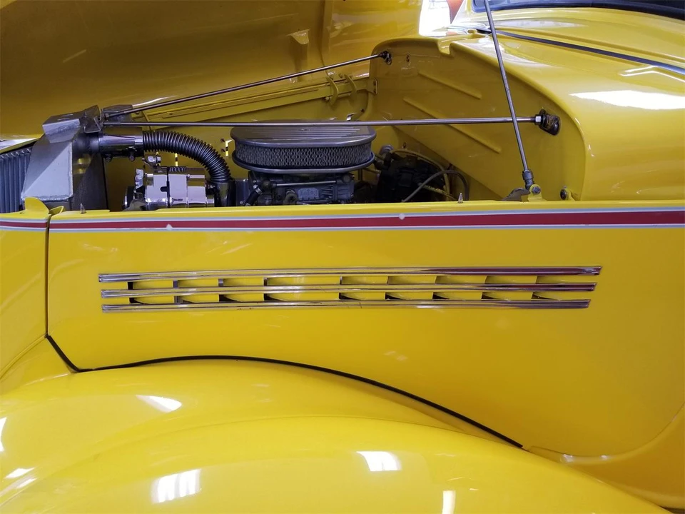 1936 Ford Model 48 & 68 - Image 4 of 17