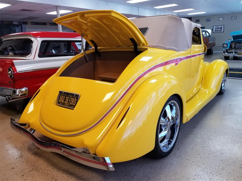 1936 Ford Model 48 & 68 - Image 15 of 17