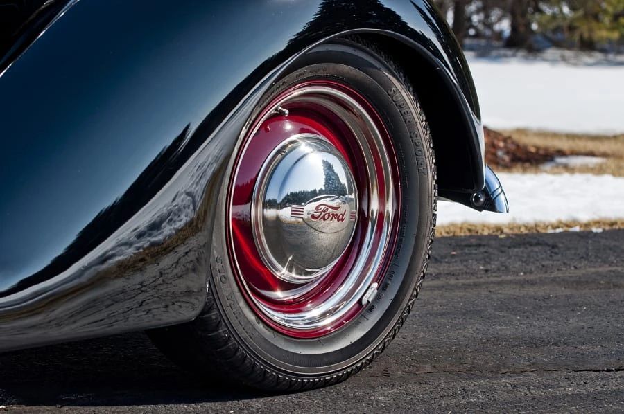 1936 Ford Model 48 & 68 - Image 10 of 12